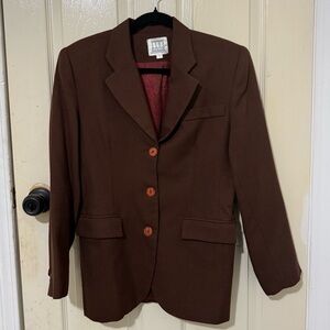 Vintage Emblem Brown Blazer with Shoulder Pads – Size 7